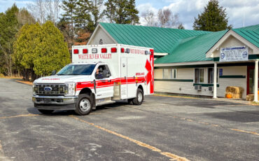 White River Valley Ambulance takes delivery of Demers Ford Type 1 MXP150 F-350 4×4