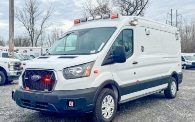 2025 Wheeled Coach Midroof Transit Unit#: 682621